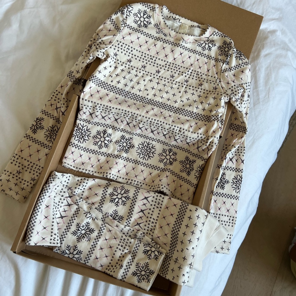 Skims kids pajama set size 7